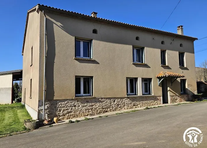 Holiday home Trivalou Fauch