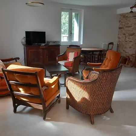 Trivalou Ferienhaus Fauch